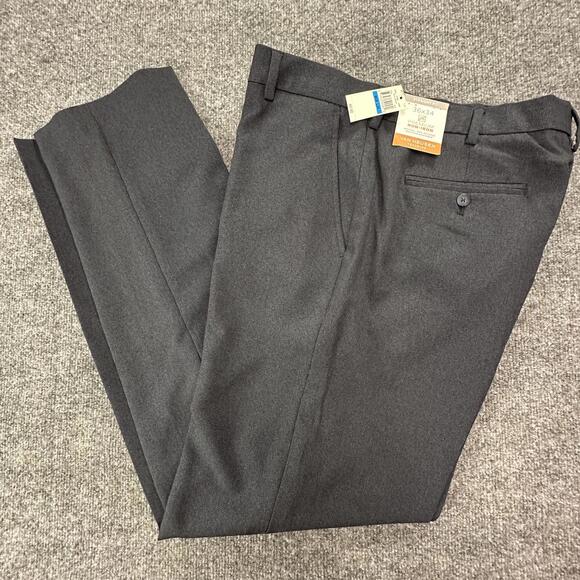Van Heusen Other - NWT Van Heusen Traveler Premium Non-Iron Dress Straight Fit 36x34 #425